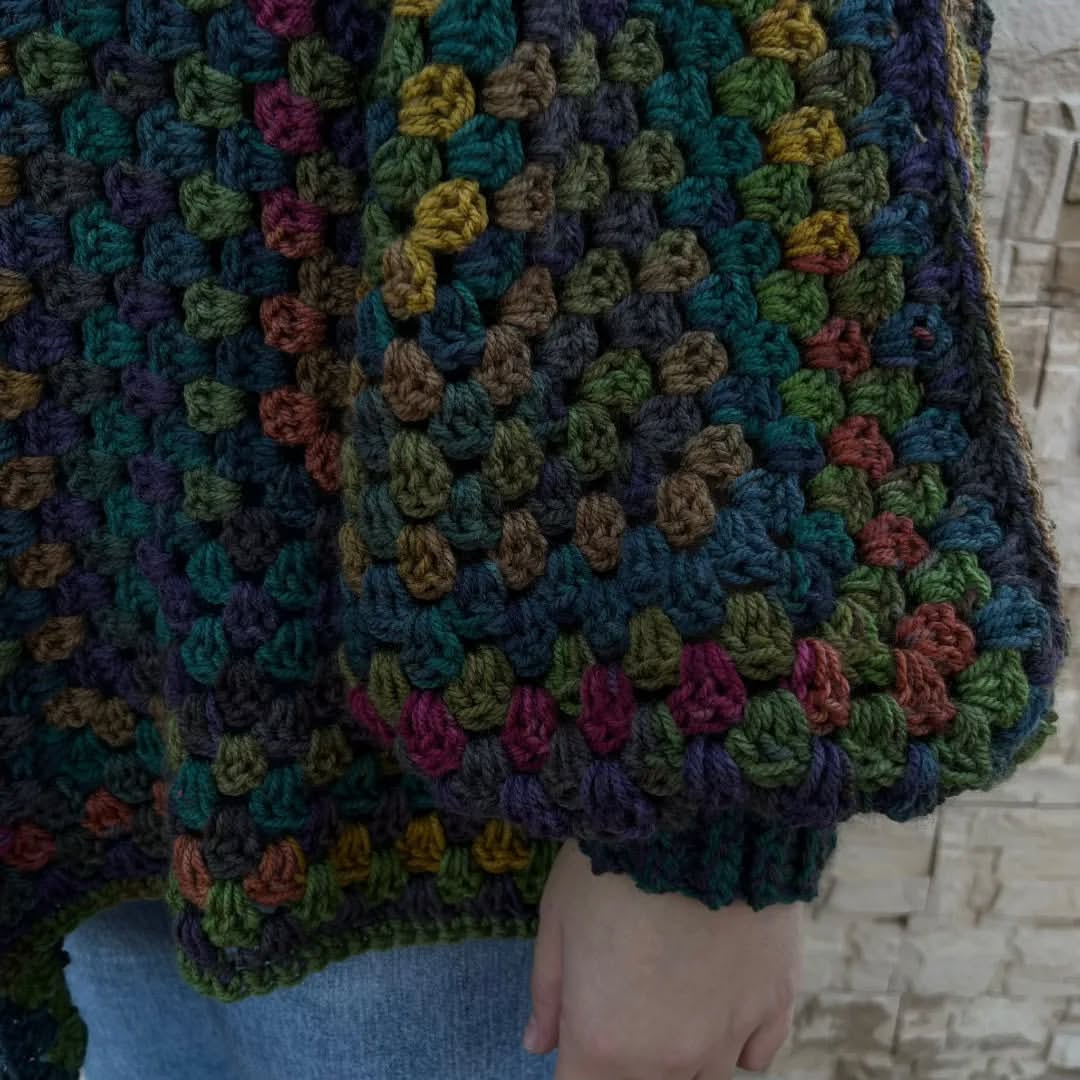 Cardigan hexagonal 🧶 - Imagen 3